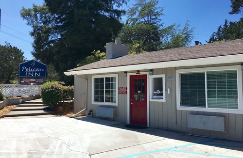 Munras Avenue Hotel | Pelican Inn Monterey