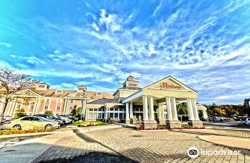 Aurora Hotel | The Bertram Inn & Conf Ctr Trademark Collection by Wyndham