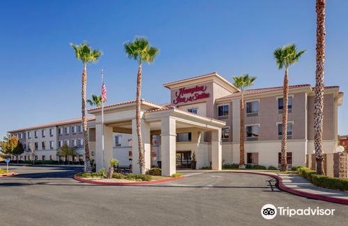 Palmdale Hotel | Hampton Inn & Suites Palmdale