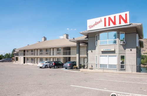 City Centre Hotel | Riverland Inn & Suites