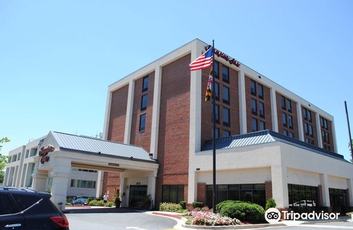 College Park Hotel | Hampton Inn College Park