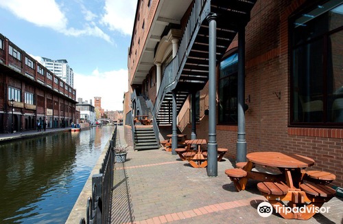 Convention Quarter Hotel | Birmingham City Centre Bridge Street hotel