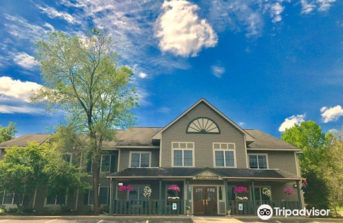 Fayetteville Hotel | The Craftsman Inn & Suites