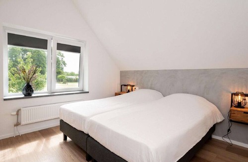 Hensbroek House | Beautiful holiday home near Alkmaar