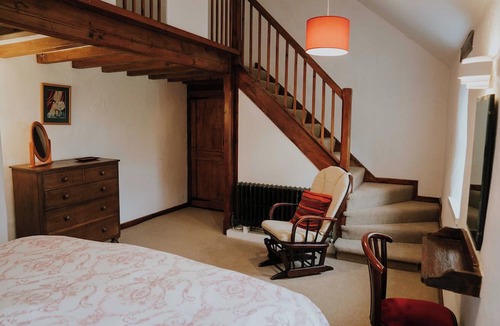 Haltwhistle Cottage | Remote stone built cottage with stove, stunning scenery and dogs welcome