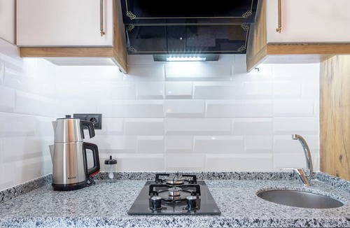 Lara Apartment | Brandhill Airport Suites