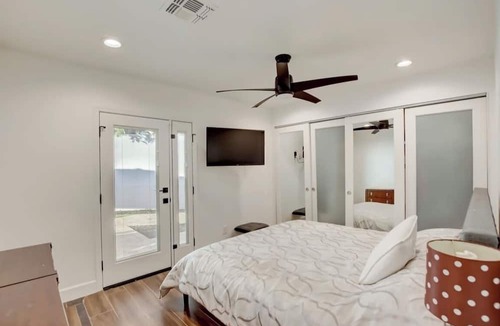 Avant House | Fun & cozy N. Scottsdale with a Stunning Backyard Oasis