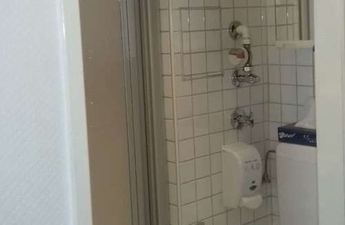 Langwasser Nordwest Apartment | Studio Apartment 'Ferienwohnung Nahe Der Messe' with Balcony and Wi-Fi