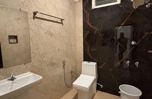 Chettikulam Hotel | Thamira Grand Palace