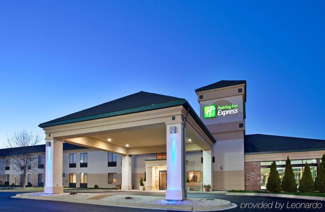 Holiday Inn Express Hotel Germantown - Northwest Milwaukee, an Ihg Hotel